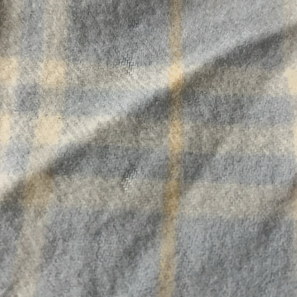 Burberry Light Blue Lambswool Scarf - Picture 5 of 9